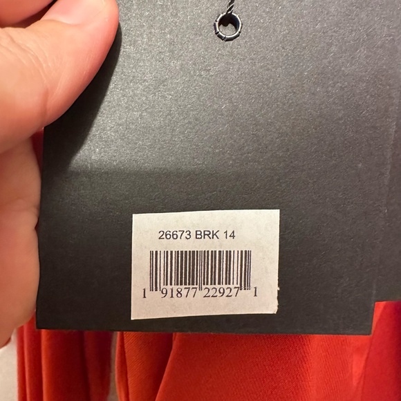 NWT Ieena Mac Duggal Ruched Asymmetrical Structured Sleeve Mini Dress - size 14 - Picture 7 of 7